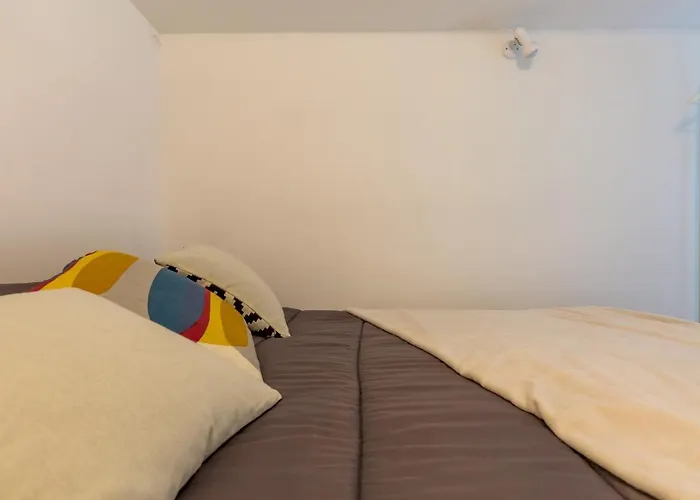 Assisi Style Flat Trastevere Apartamento *
